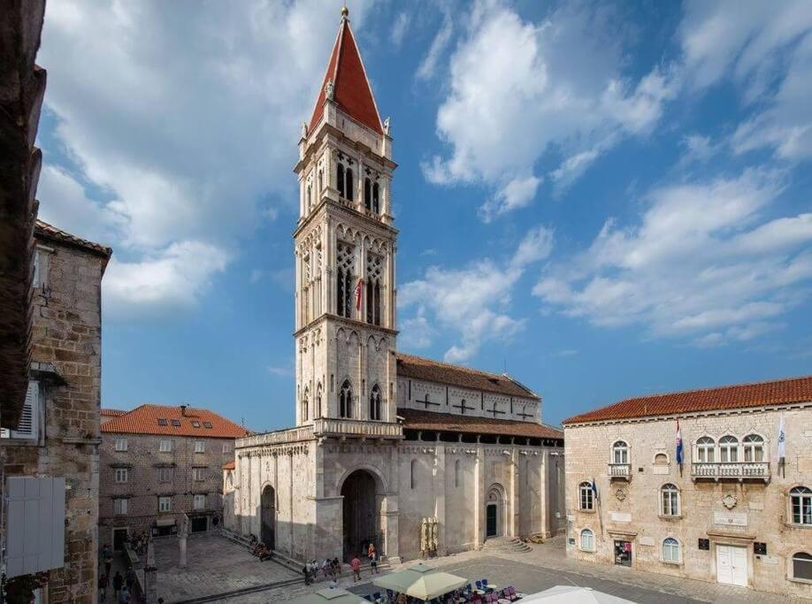 Bird View Apartment Carlissima Trogir Exterior photo