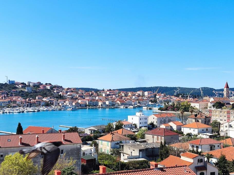 Bird View Apartment Carlissima Trogir Exterior photo