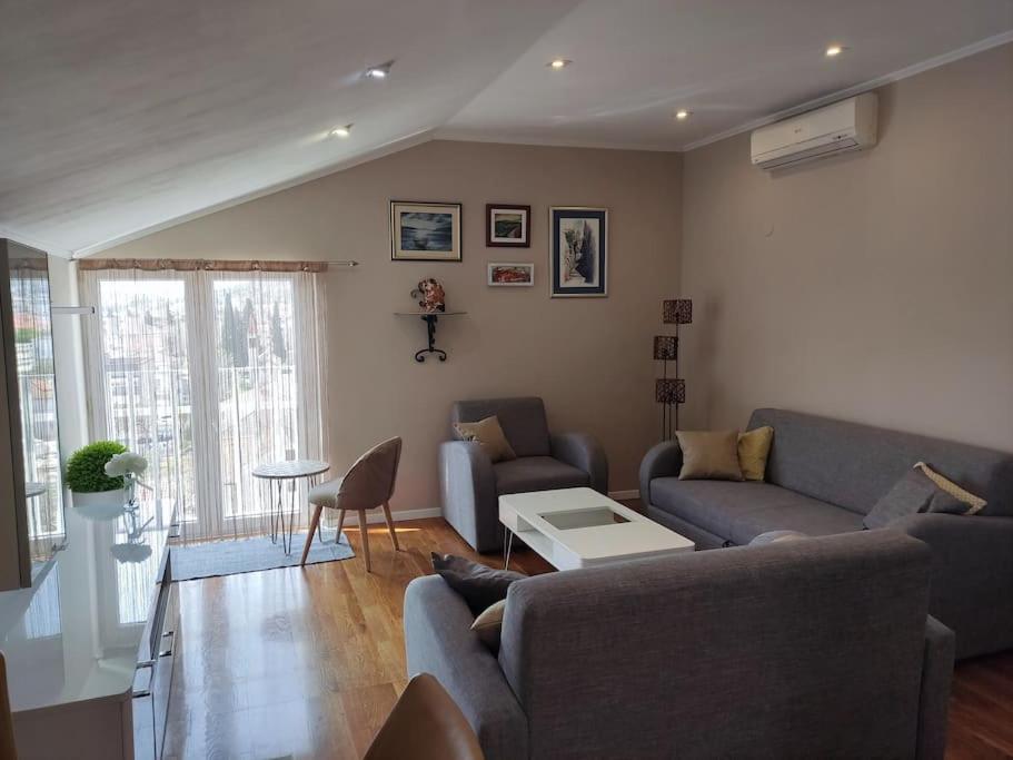 Bird View Apartment Carlissima Trogir Exterior photo